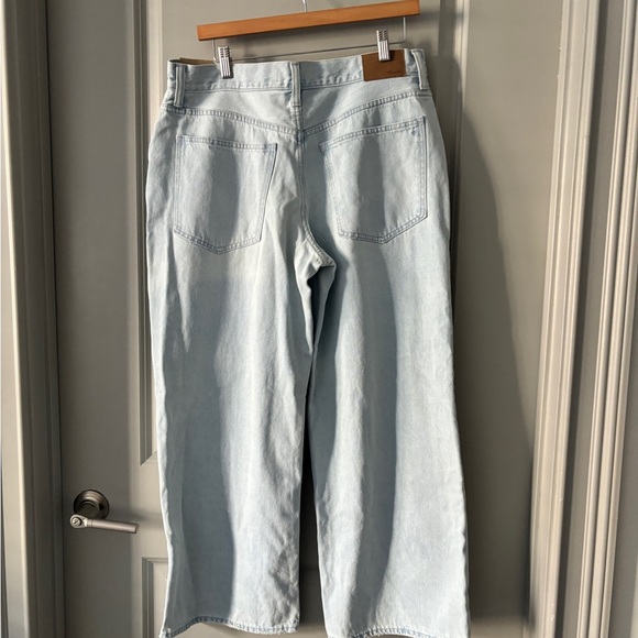 NWT Madewell Superwide-Leg Jeans in Light Wash - Picture 4 of 5